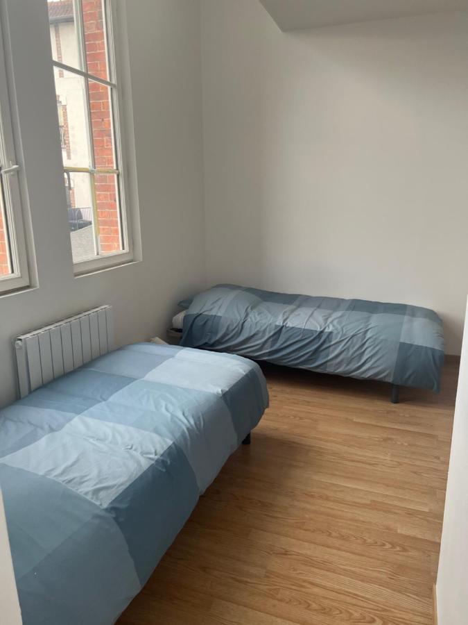 Apartament Le Relais De Saint Loup 1 A 66 Personnes Montereau-Fault-Yonne Zewnętrze zdjęcie