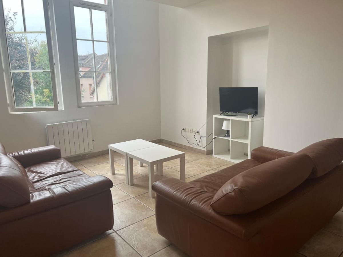 Apartament Le Relais De Saint Loup 1 A 66 Personnes Montereau-Fault-Yonne Zewnętrze zdjęcie