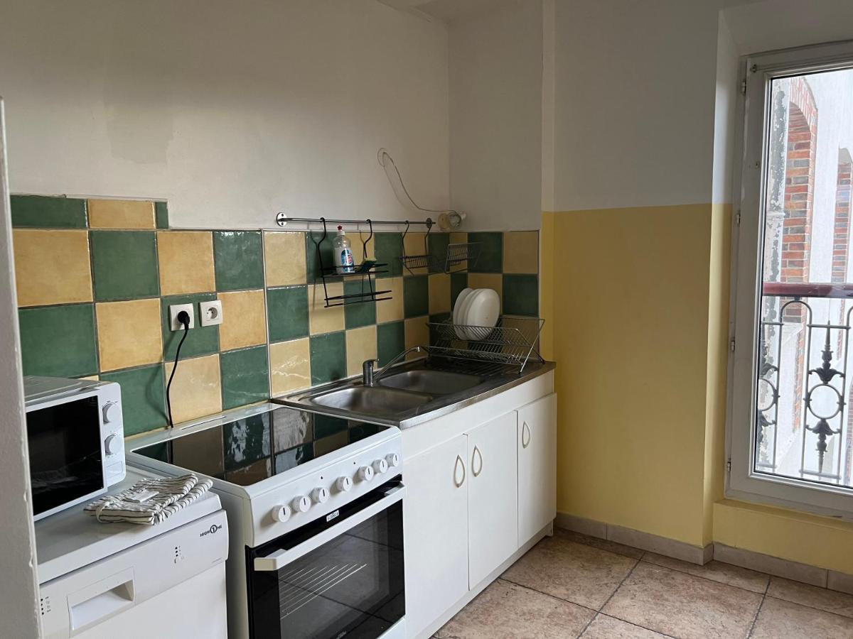 Apartament Le Relais De Saint Loup 1 A 66 Personnes Montereau-Fault-Yonne Zewnętrze zdjęcie