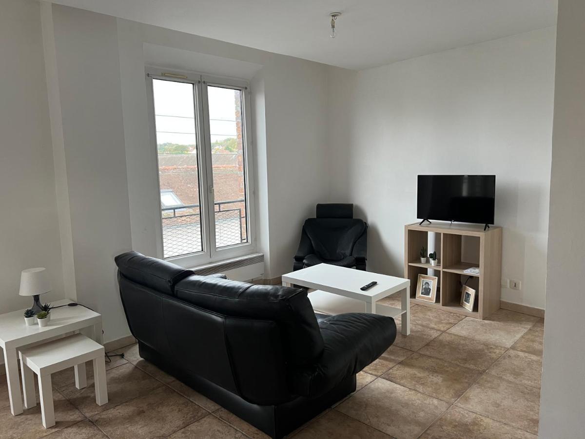 Apartament Le Relais De Saint Loup 1 A 66 Personnes Montereau-Fault-Yonne Zewnętrze zdjęcie