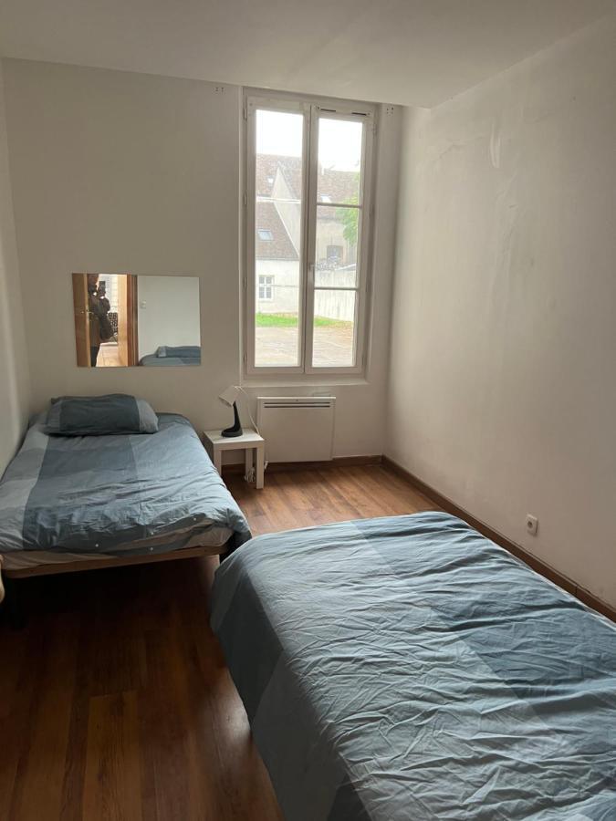 Apartament Le Relais De Saint Loup 1 A 66 Personnes Montereau-Fault-Yonne Zewnętrze zdjęcie